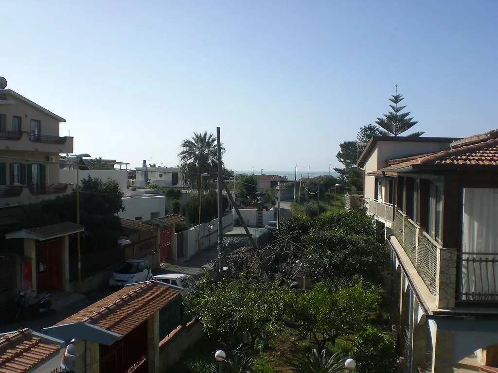 Bouganville سان ليون
